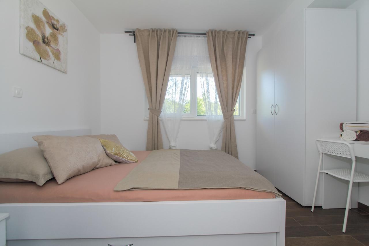Apartment Iva Trogir Zewnętrze zdjęcie